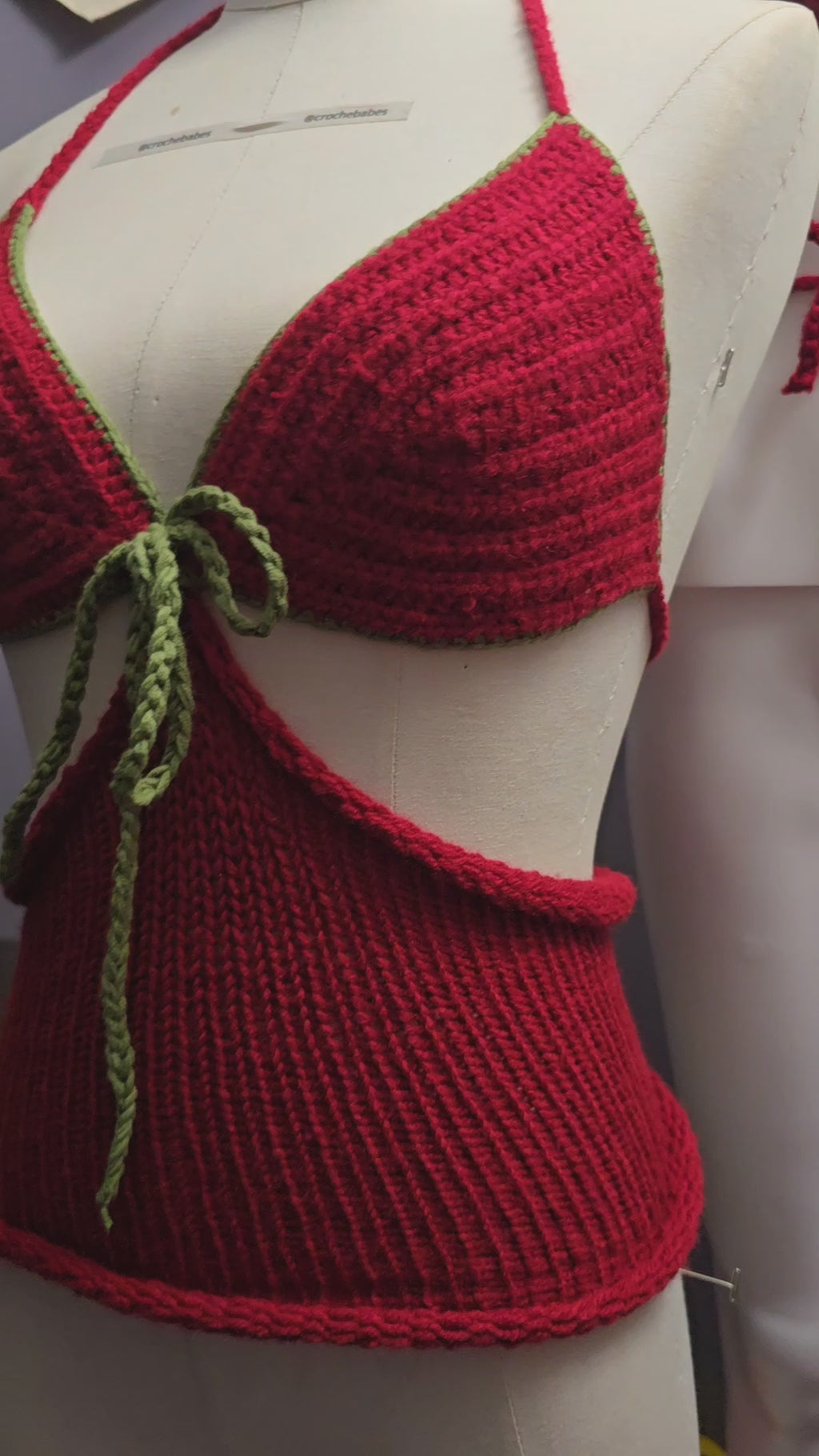 Crochebabes Knit Halter Top